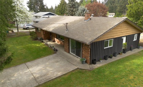2042 Cedar Rd, Nanaimo, BC 