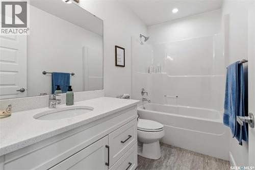 403 Delainey Road, Saskatoon, SK - Indoor Photo Showing Bathroom