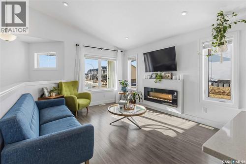403 Delainey Road, Saskatoon, SK - Indoor Photo Showing Living Room With Fireplace
