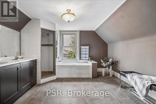 40 Stanley Avenue, Hamilton, ON - Indoor
