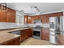 Stainless steel appliances included - 