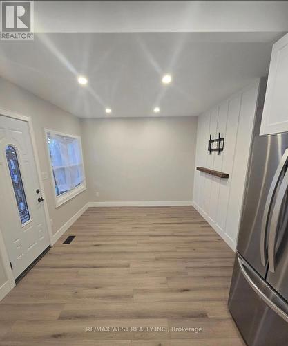 413 Paling Avenue, Hamilton, ON - Indoor