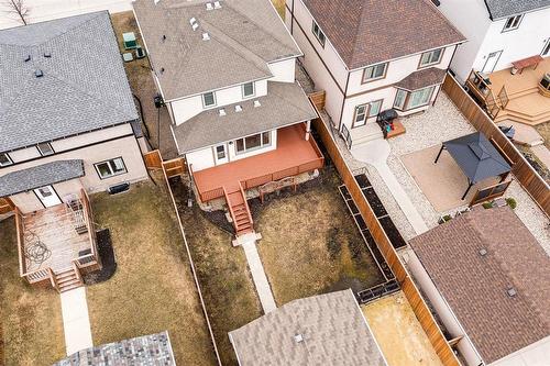 231 Bellflower Road, Winnipeg, MB - Outdoor