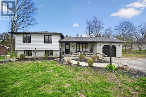 9 Willow Drive, Augusta, ON - Outdoor