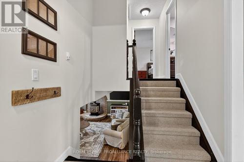 9 Willow Drive, Augusta, ON - Indoor Photo Showing Other Room