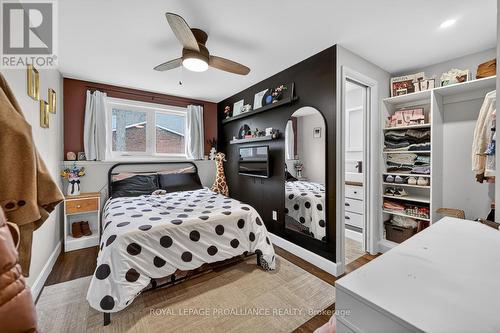 9 Willow Drive, Augusta, ON - Indoor Photo Showing Bedroom
