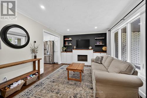 9 Willow Drive, Augusta, ON - Indoor Photo Showing Living Room With Fireplace