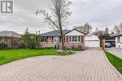 1067 PINEGROVE ROAD  Oakville (Wo West), ON L6L 2W3