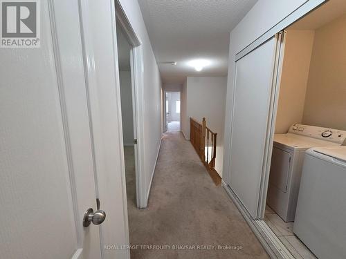 902 Francine Crescent, Mississauga, ON - Indoor Photo Showing Laundry Room
