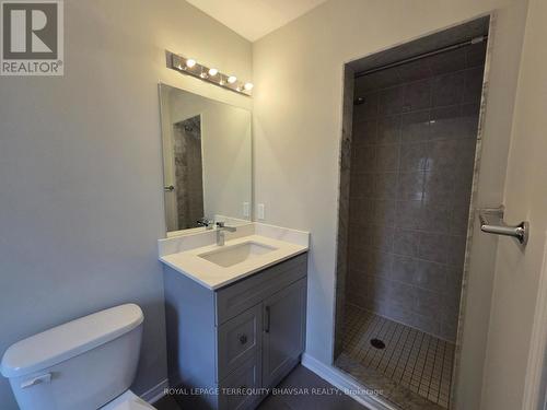902 Francine Crescent, Mississauga, ON - Indoor Photo Showing Bathroom