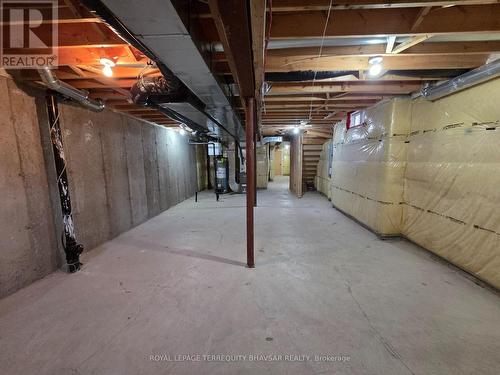 902 Francine Crescent, Mississauga, ON - Indoor Photo Showing Basement