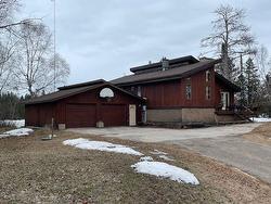 699 Coombes Drive  Dryden, ON P8N 2Y5