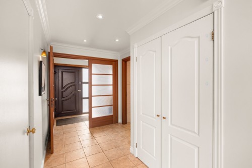 Hall d'entrée/Vestibule - 860 Ch. De La Baie, Rigaud, QC - Indoor Photo Showing Other Room