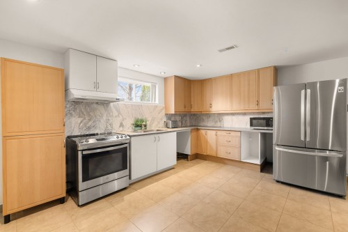 Cuisine - 860 Ch. De La Baie, Rigaud, QC - Indoor Photo Showing Kitchen