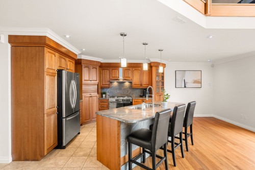 Cuisine - 860 Ch. De La Baie, Rigaud, QC - Indoor Photo Showing Kitchen With Double Sink
