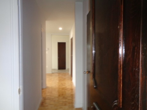 Mud Room - 7274 Rue D'Abancourt, Montréal (Saint-Léonard), QC - Indoor Photo Showing Other Room