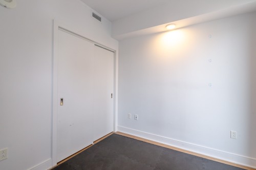 Chambre à coucher - 1601-2320 Rue Tupper, Montréal (Ville-Marie), QC - Indoor Photo Showing Other Room