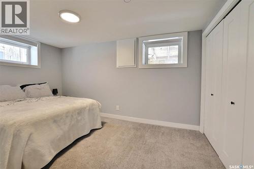617 Mullin Avenue E, Regina, SK - Indoor Photo Showing Bedroom