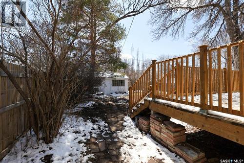 617 Mullin Avenue E, Regina, SK - Outdoor