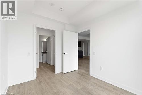 2782 Barton Street E Unit# 1017, Hamilton, ON - Indoor Photo Showing Other Room