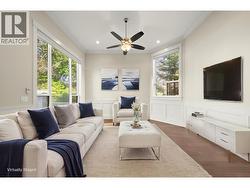 7028 BROADWAY Burnaby, BC V5A 1R8