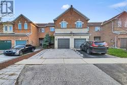 87 NOTTINGHAM DRIVE Richmond Hill, ON L4S 2A1
