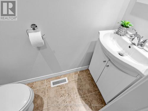 155 Mabley Crescent, Vaughan, ON - Indoor Photo Showing Bathroom