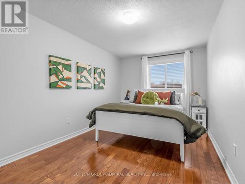 155 Mabley Crescent, Vaughan, ON - Indoor Photo Showing Bedroom