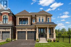 2395 SAW WHET BOULEVARD  Oakville, ON L6M 5L5