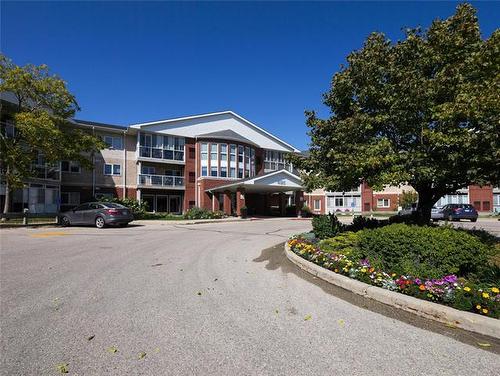 109-495 Lindenwood DR  Winnipeg, MB R3P 2R7