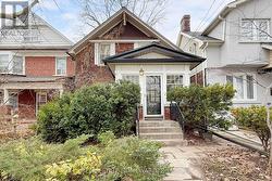 106 DAWES ROAD Toronto, ON M4C 5B6