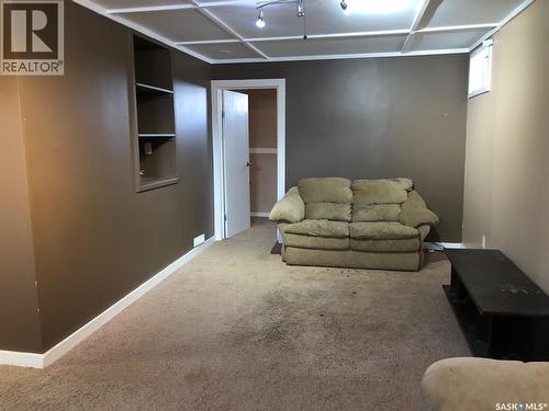 220 Eighth Avenue E, Canora, SK - Indoor