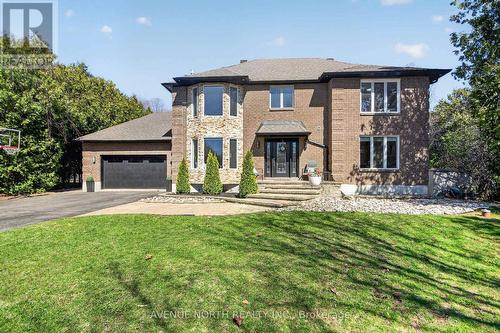 1317 CORNFIELD CRESCENT  Ottawa, ON K4P 1B5