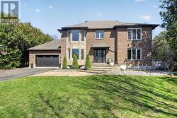 1317 CORNFIELD CRESCENT Ottawa, ON K4P 1B5