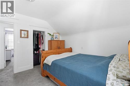236 I Avenue N, Saskatoon, SK - Indoor Photo Showing Bedroom