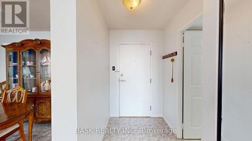 907 - 12 Laurelcrest Street, Brampton, ON - Indoor Photo Showing Other Room