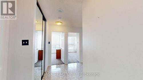 907 - 12 Laurelcrest Street, Brampton, ON - Indoor Photo Showing Other Room