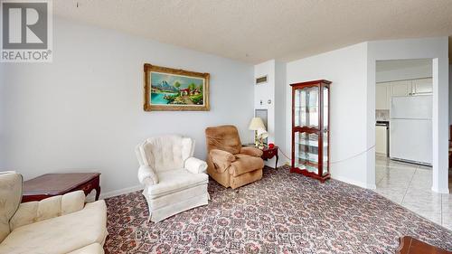 907 - 12 Laurelcrest Street, Brampton, ON - Indoor