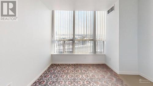907 - 12 Laurelcrest Street, Brampton, ON - Indoor Photo Showing Other Room