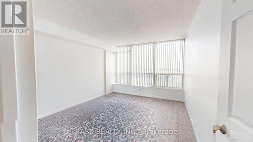 907 - 12 Laurelcrest Street, Brampton, ON - Indoor Photo Showing Other Room