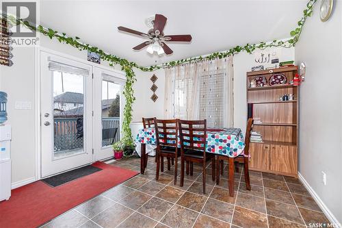 515 Coad Crescent, Saskatoon, SK - Indoor Photo Showing Dining Room