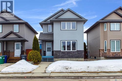 515 Coad Crescent, Saskatoon, SK - Outdoor With Facade