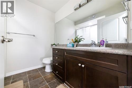 515 Coad Crescent, Saskatoon, SK - Indoor Photo Showing Bathroom