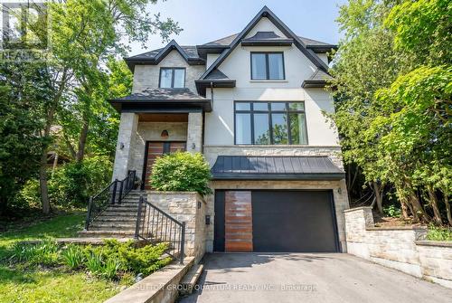 700 HILLCREST ROAD  Pickering, ON L1W 2P1