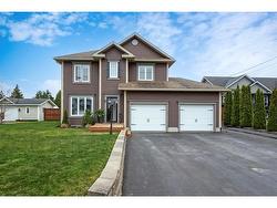 9 Motion Avenue Clarkes Beach, NL A0A 1W0