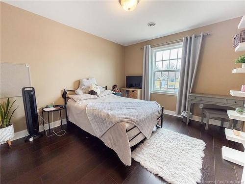 2F-44 Brown Blvd, Fredericton, NB 