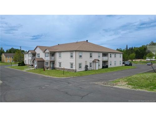 2F-44 Brown Blvd, Fredericton, NB 
