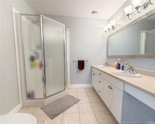 2F-44 Brown Blvd, Fredericton, NB 