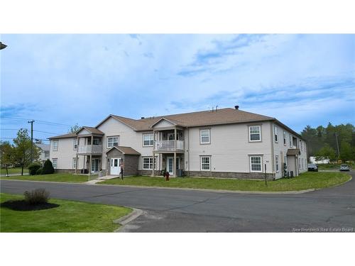 2F-44 Brown Blvd, Fredericton, NB 