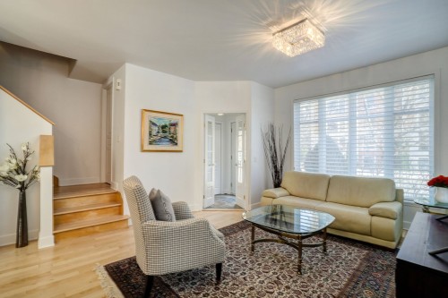 Salon - 75 Ch. De La Pointe-Sud, Montréal (Verdun/Île-Des-Soeurs), QC - Indoor Photo Showing Living Room